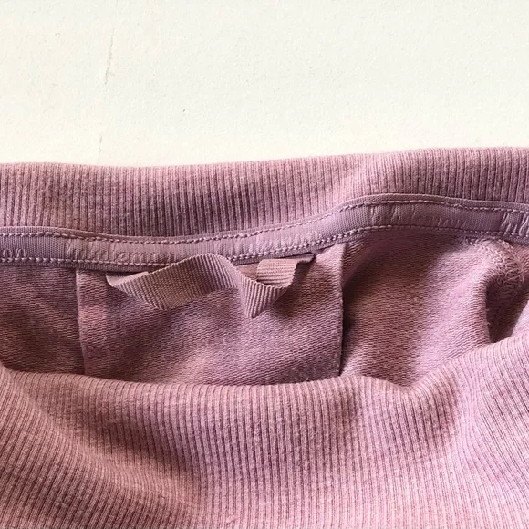 Lululemon high lines pullover - Picture 3 of 4